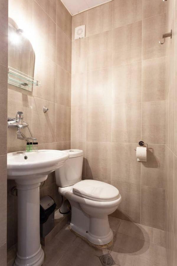Wehost Apartment On A Colorful Street Tbilisi Luaran gambar